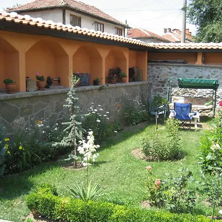 Gasthuis At Chorbadzhiykata 2*